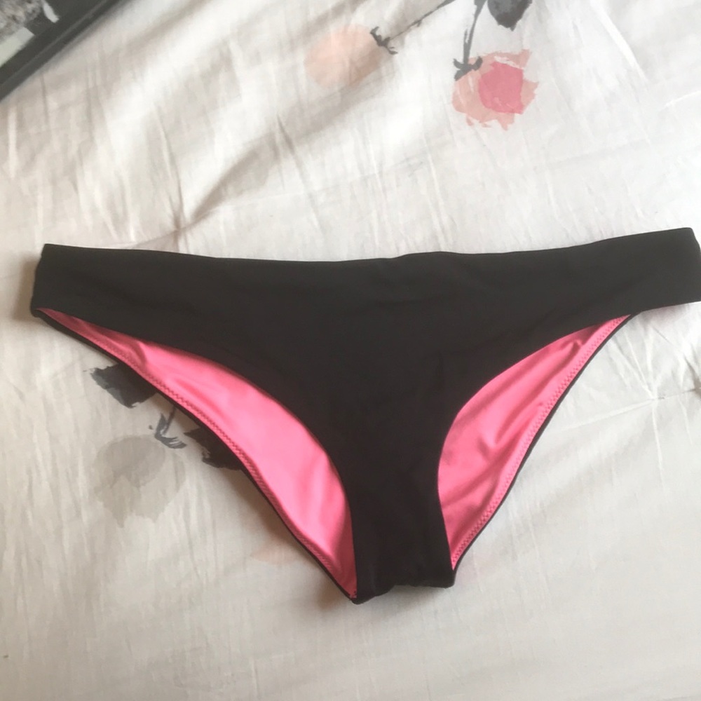 🌴VS BIKINI BOTTOM💋